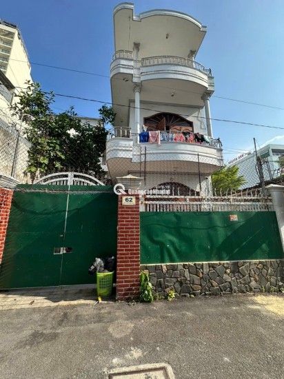 Bán nhà 3 tầng đường Nguyễn Biểu – Nha Trang, 151m², 6 phòng ngủ, giá 12 tỷ